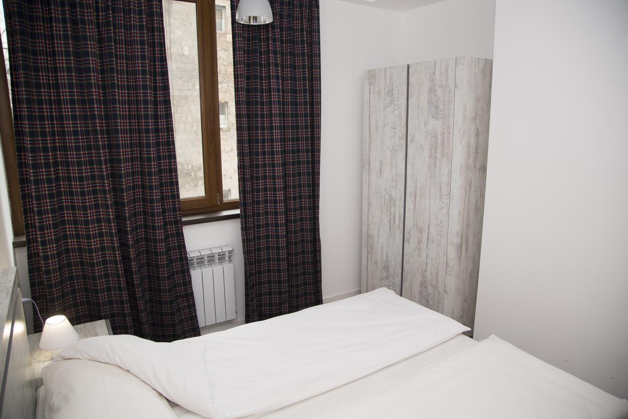 יירבאן Apartments On Mashtots By Picnic מראה חיצוני תמונה