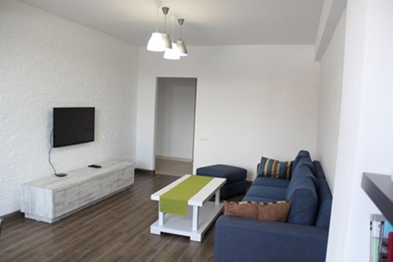 יירבאן Apartments On Mashtots By Picnic מראה חיצוני תמונה